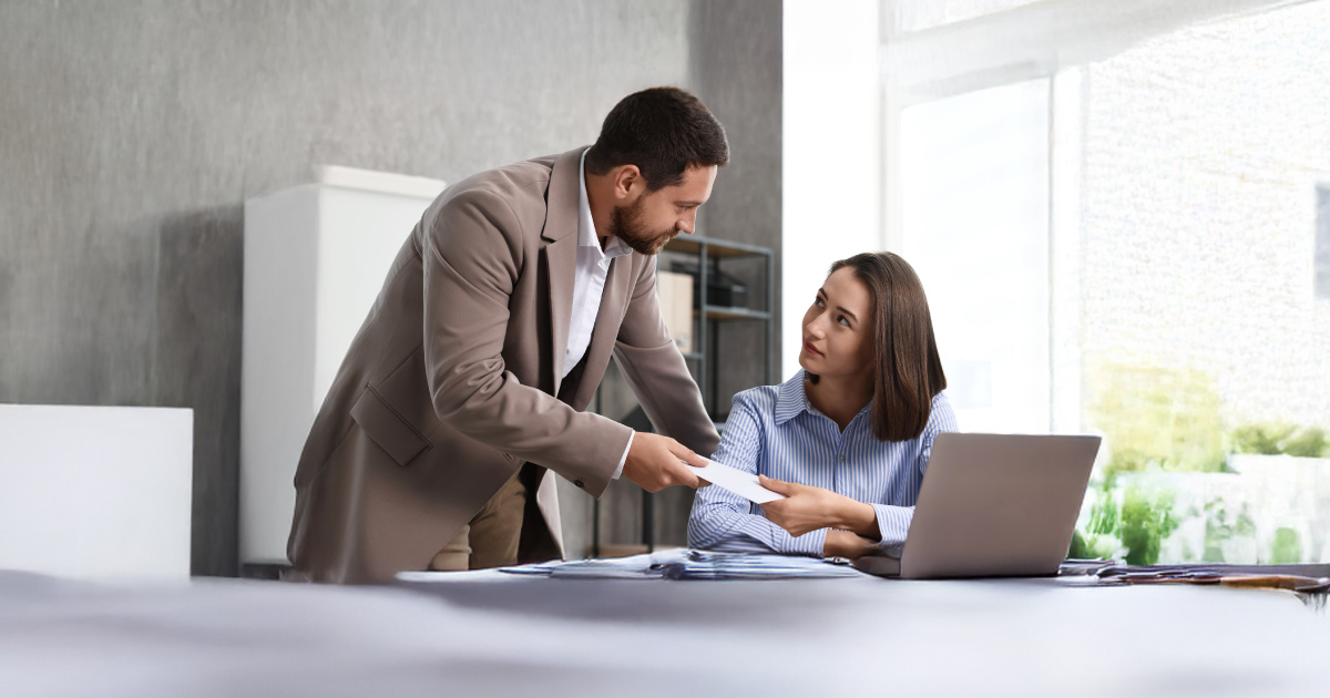 Honorarios pagados, amenazas a la transparencia e independencia profesional