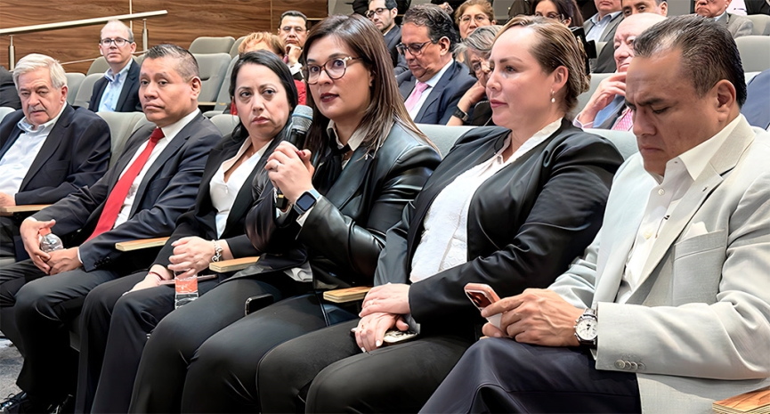 Asamblea Extraordinaria avala nueva denominación del Colegio