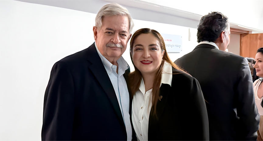 Asamblea Extraordinaria avala nueva denominación del Colegio