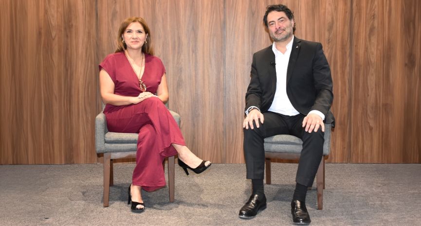 Betsy Eslava expone el impacto de las franquicias en la competitividad global