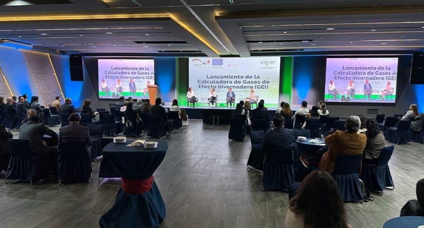 Cinif, Colegio e IMCP presentan calculadora de gases de efecto invernadero