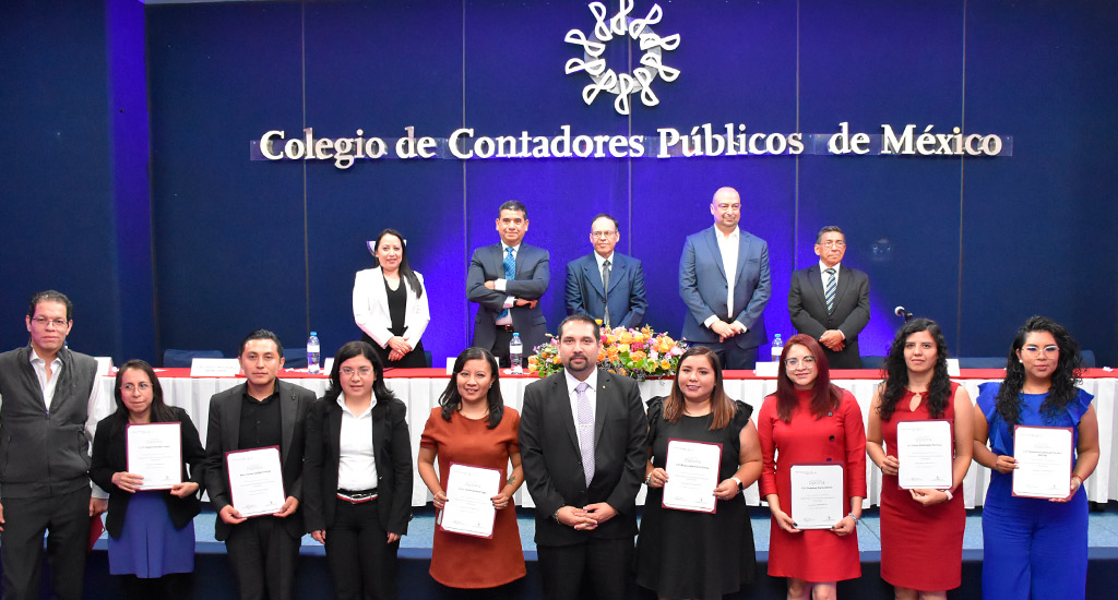 Clausura de diplomados septiembre 2023