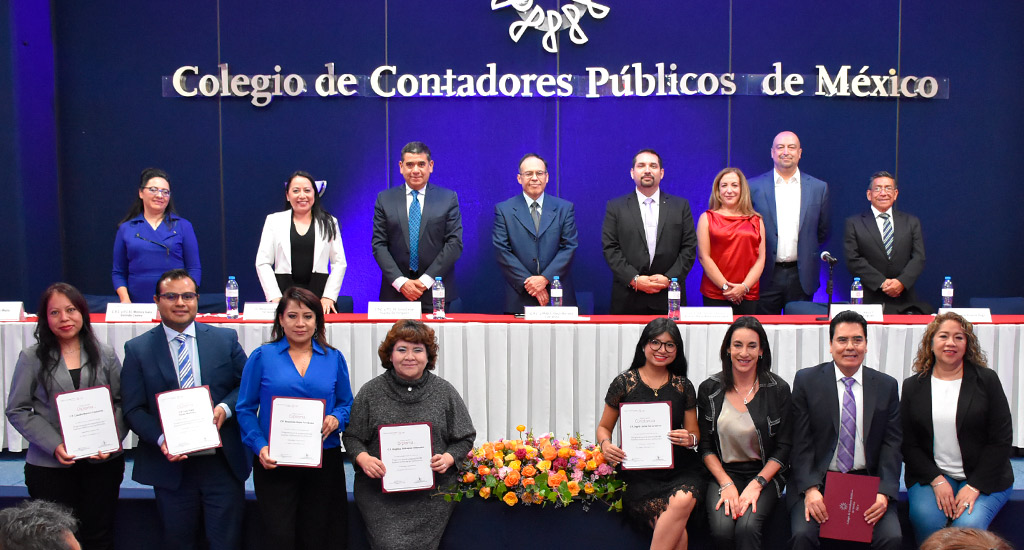 Clausura de diplomados septiembre 2023