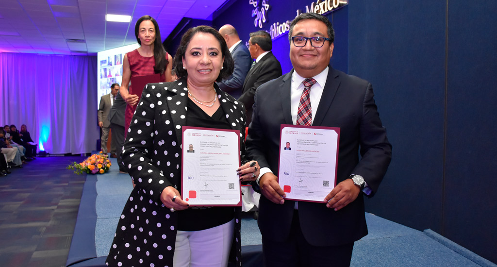 Clausura de diplomados septiembre 2023