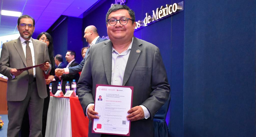 Clausura de diplomados septiembre 2023