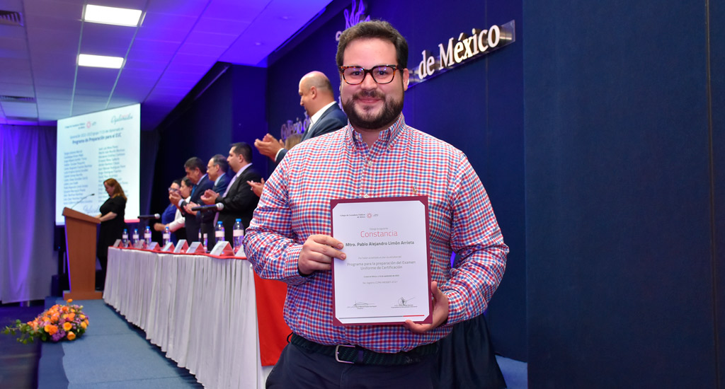 Clausura de diplomados septiembre 2023