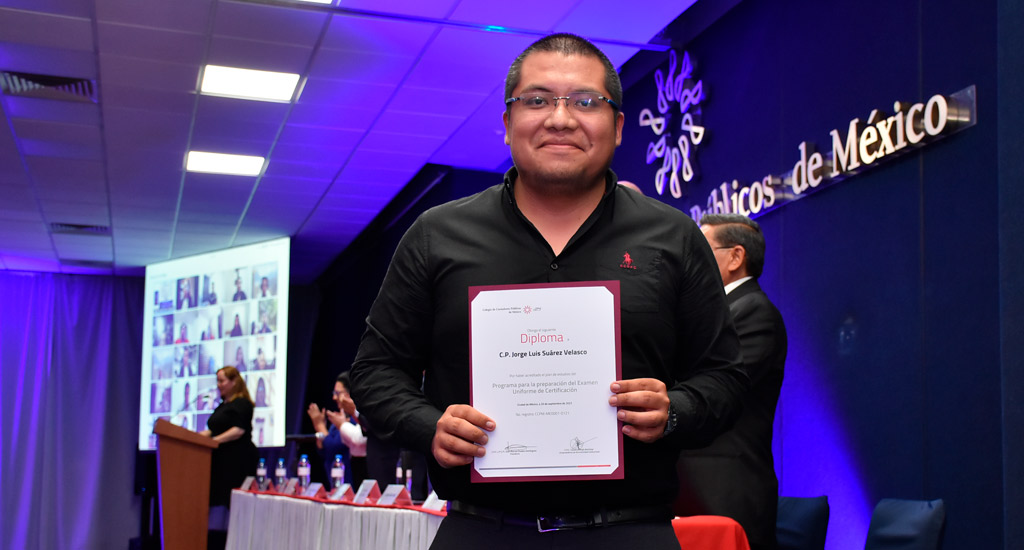 Clausura de diplomados septiembre 2023