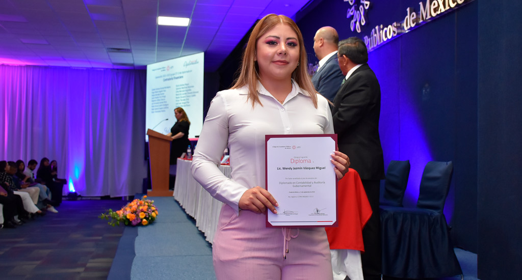 Clausura de diplomados septiembre 2023