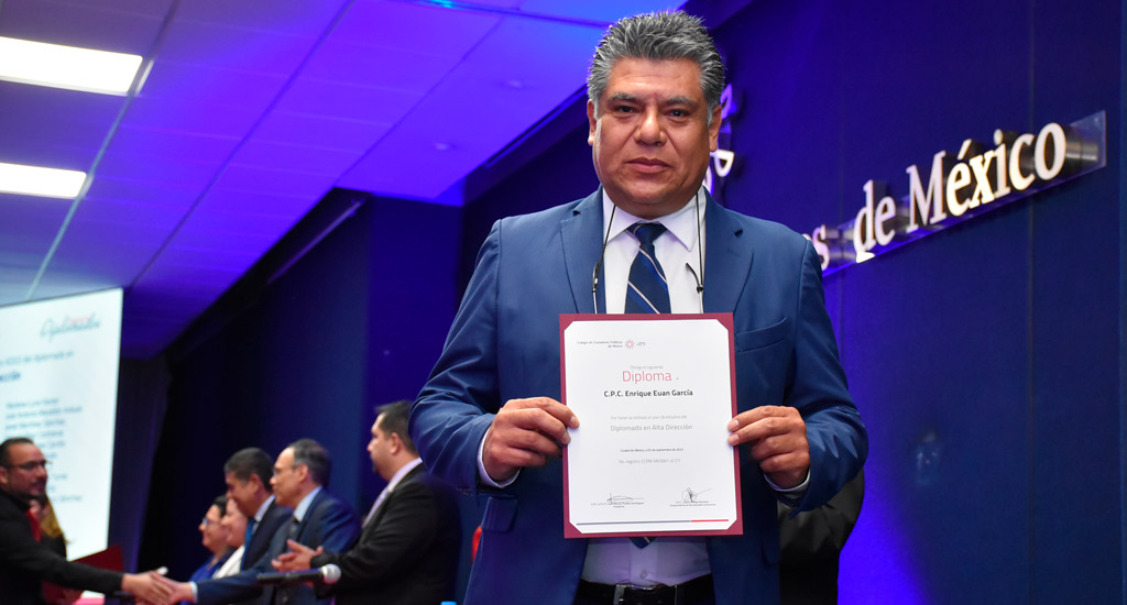 Clausura de diplomados septiembre 2023