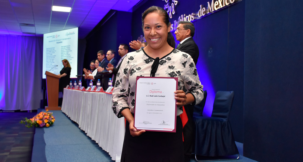 Clausura de diplomados septiembre 2023