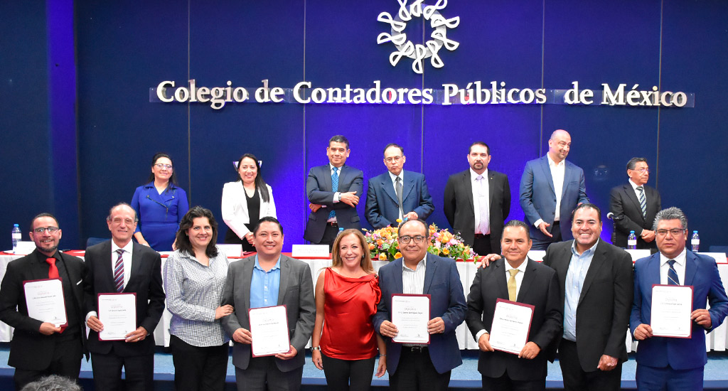 Clausura de diplomados septiembre 2023