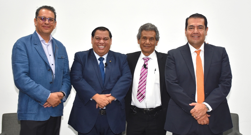 Colegio comparte tendencias para la alta dirección en el Foro Empresarial 2025