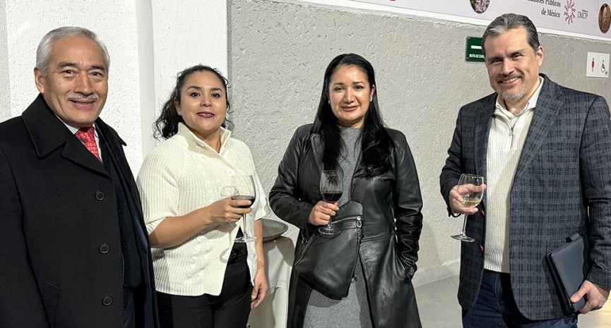 Colegio lanza Comunidad Alumni
