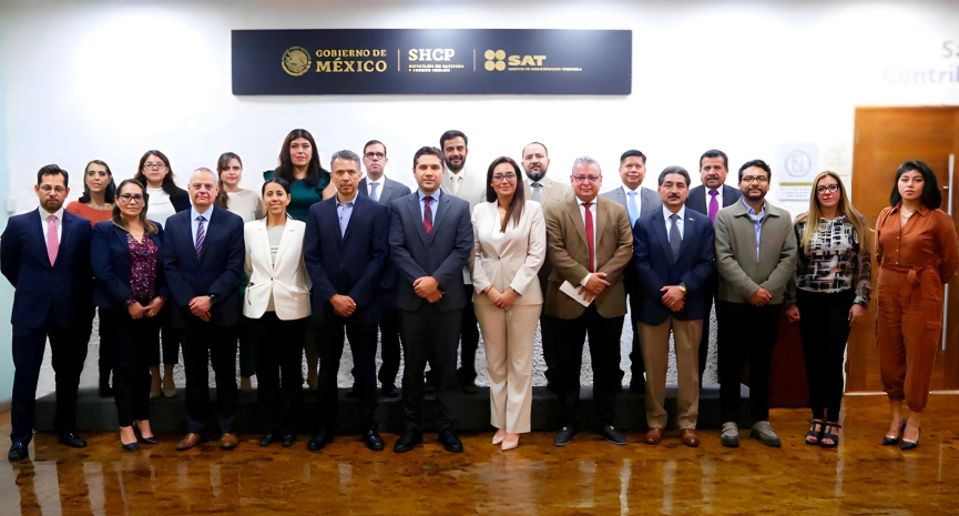 Colegio participa en programa de capacitación del SAT sobre antilavado
