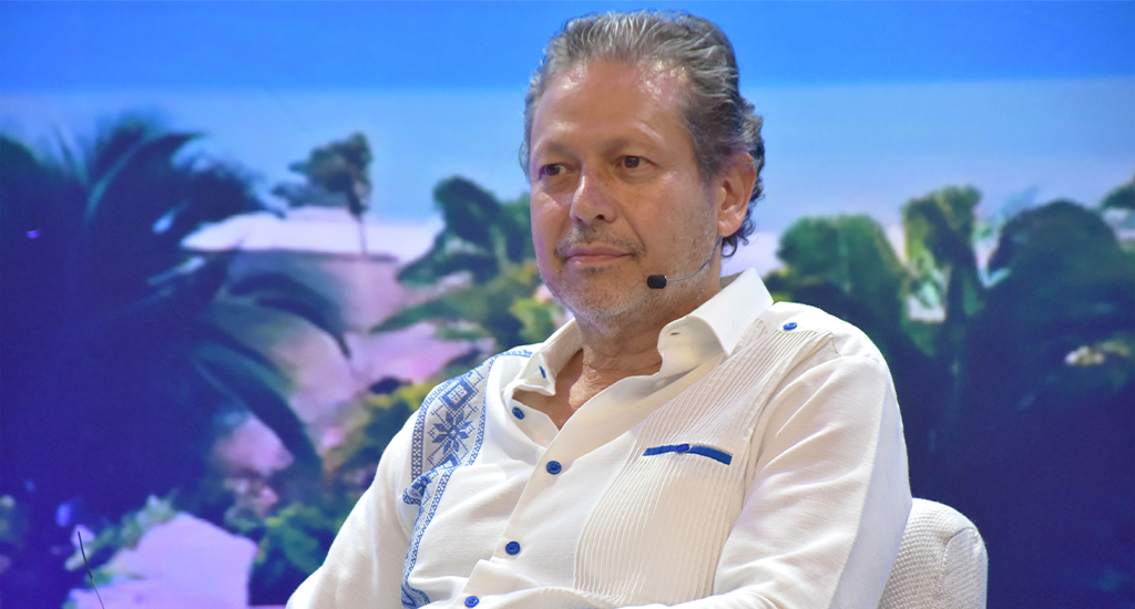 Colegio presenta en Acapulco Foro de Tributación Internacional con Carlos Mota