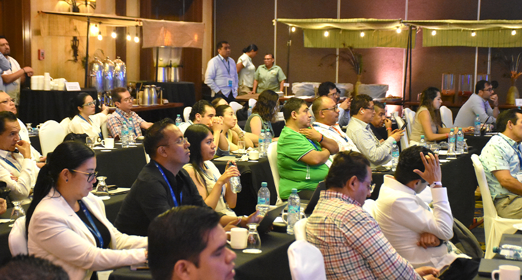 Colegio presenta en Acapulco Foro de Tributación Internacional con Carlos Mota