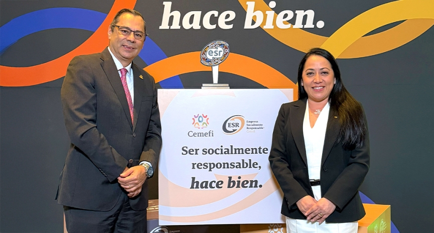 Colegio recibe distintivo ESR por su compromiso con la ética y la sostenibilidad
