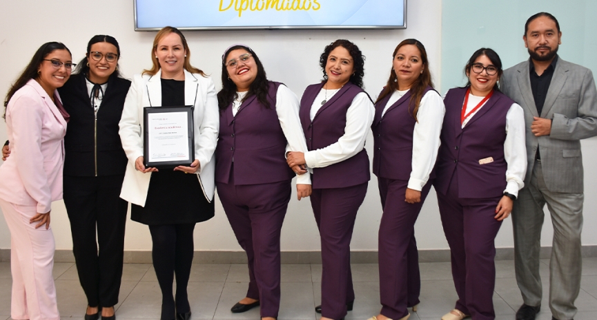Colegio reconoce a sus docentes con una celebración por el Día del Maestro
