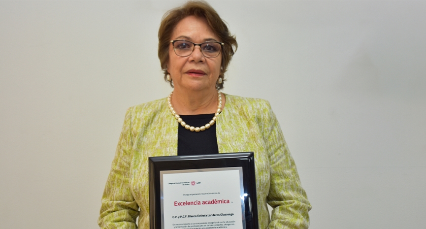 Colegio reconoce a sus docentes con una celebración por el Día del Maestro