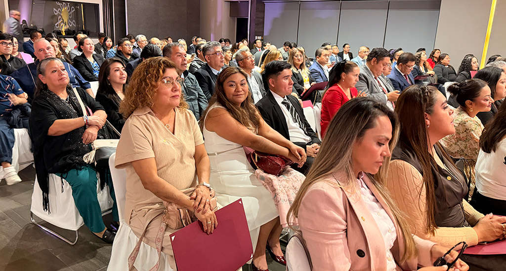 Clausura diplomados 2026