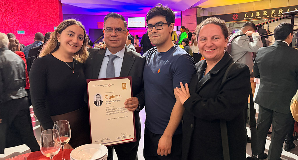 Clausura diplomados 2026