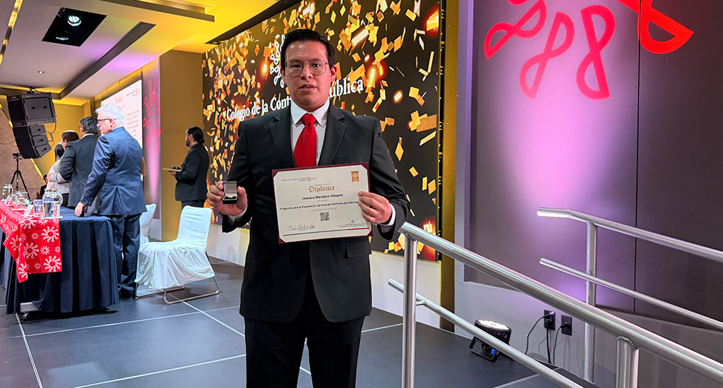 Clausura diplomados 2026