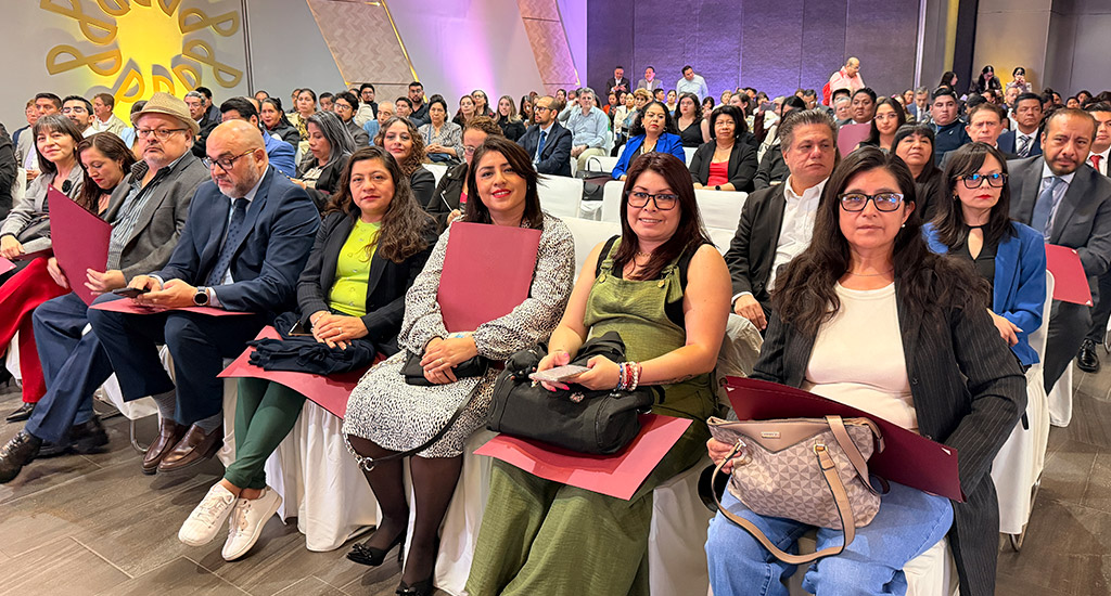 Clausura diplomados 2026