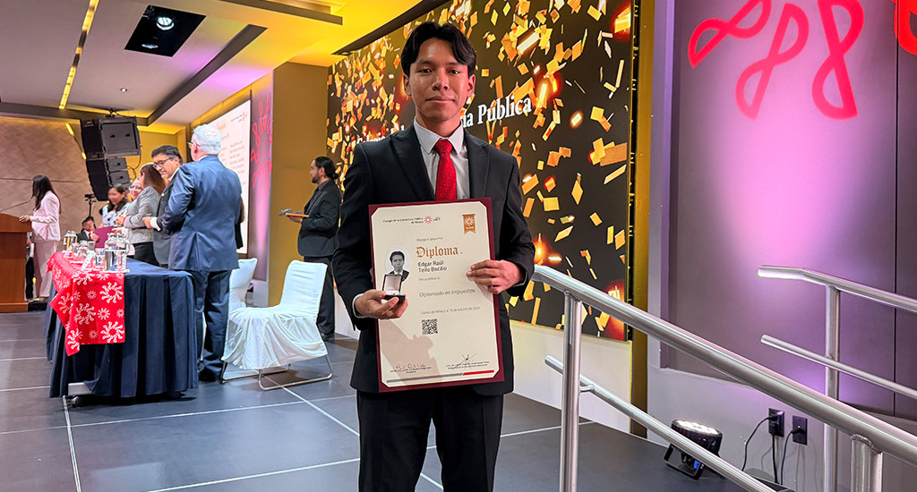 Clausura diplomados 2026