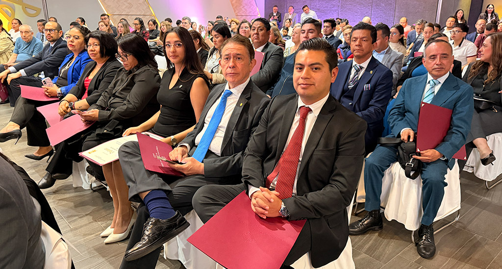 Clausura diplomados 2026