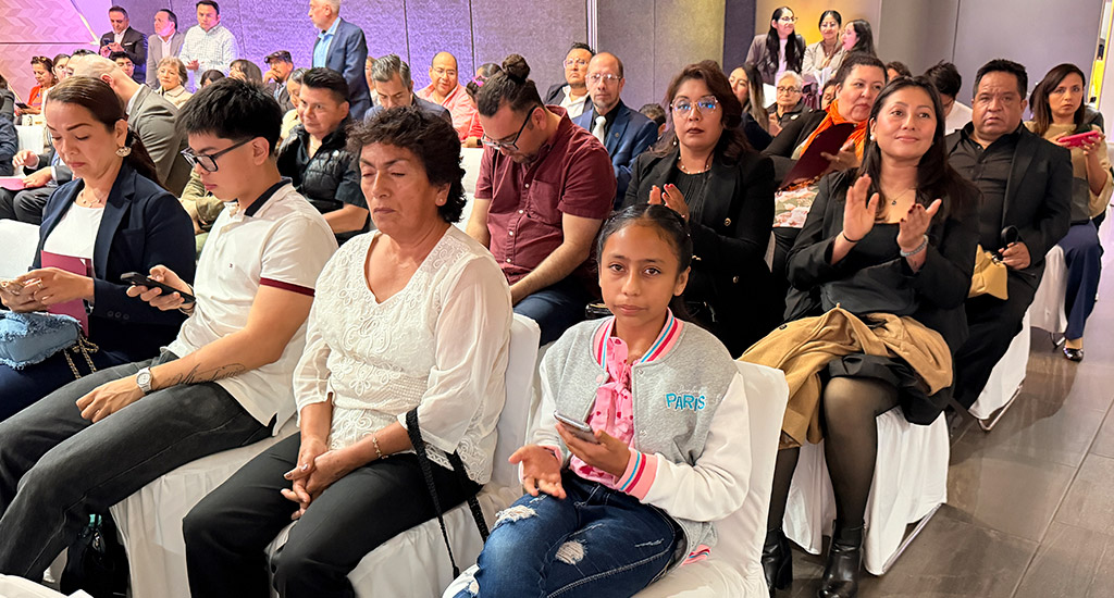 Clausura diplomados 2026