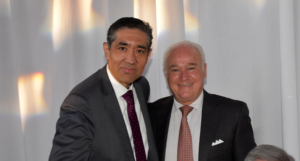 Colegio rinde homenaje a sus socios vitalicios 2023