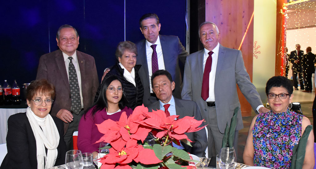 Colegio rinde homenaje a sus socios vitalicios 2023