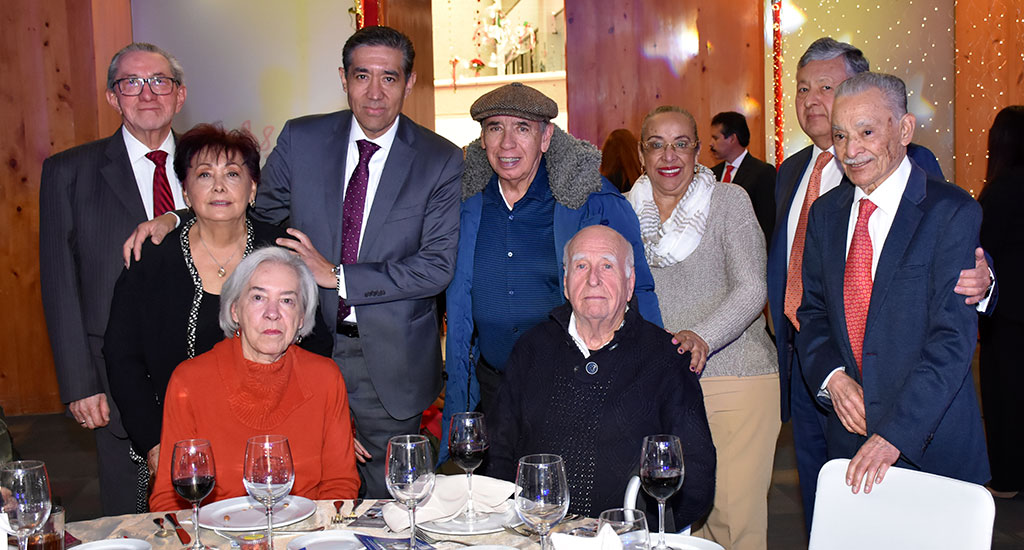 Colegio rinde homenaje a sus socios vitalicios 2023