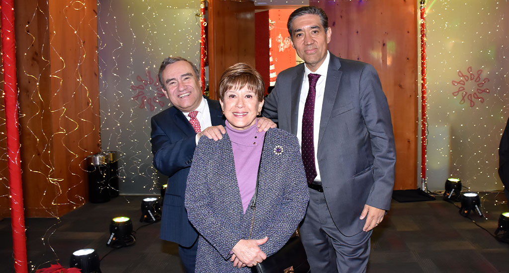 Colegio rinde homenaje a sus socios vitalicios 2023