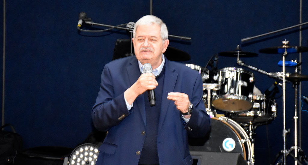 Colegio rinde homenaje a sus socios vitalicios 2023