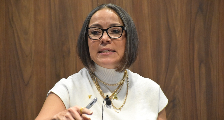 Colegio y SAT fortalecen diálogo institucional en foro de fiscalización