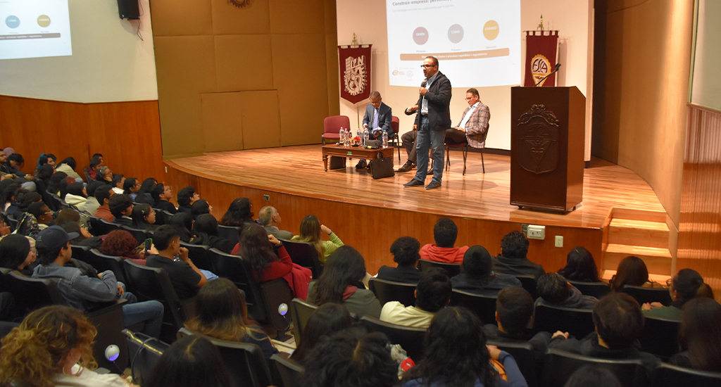 Claves para el éxito empresarial en la ESCA