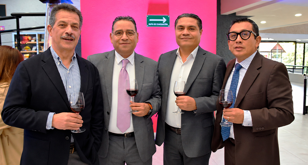 Firma el Colegio y El Economista convenio de alianza estratégica