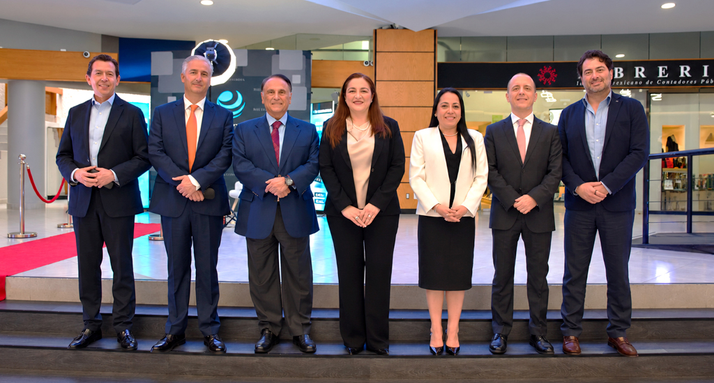 Firma el Colegio y El Economista convenio de alianza estratégica