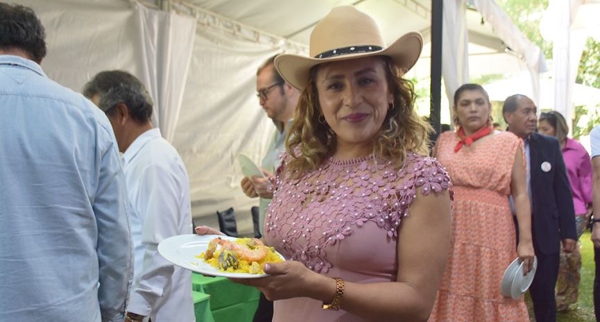 Gran Paellada encendió la fiesta con Los Yaguarú