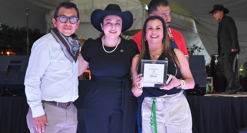 Gran Paellada encendió la fiesta con Los Yaguarú