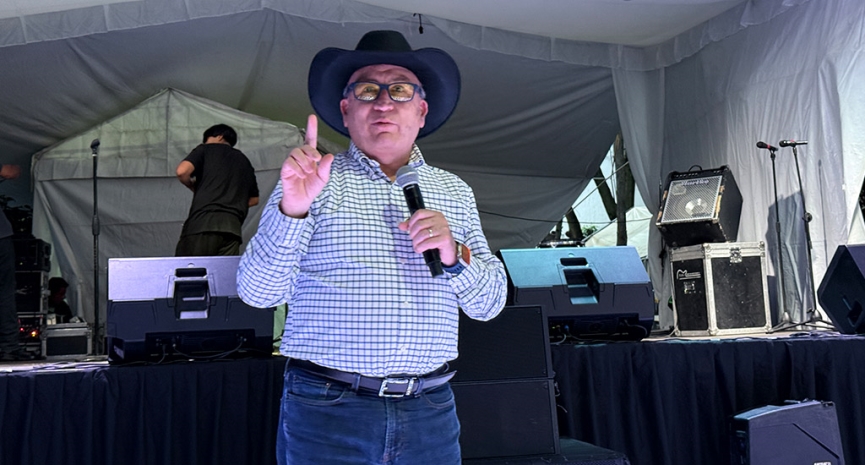 Gran Paellada encendió la fiesta con Los Yaguarú