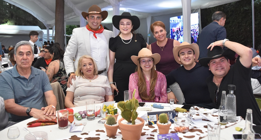 Gran Paellada encendió la fiesta con Los Yaguarú