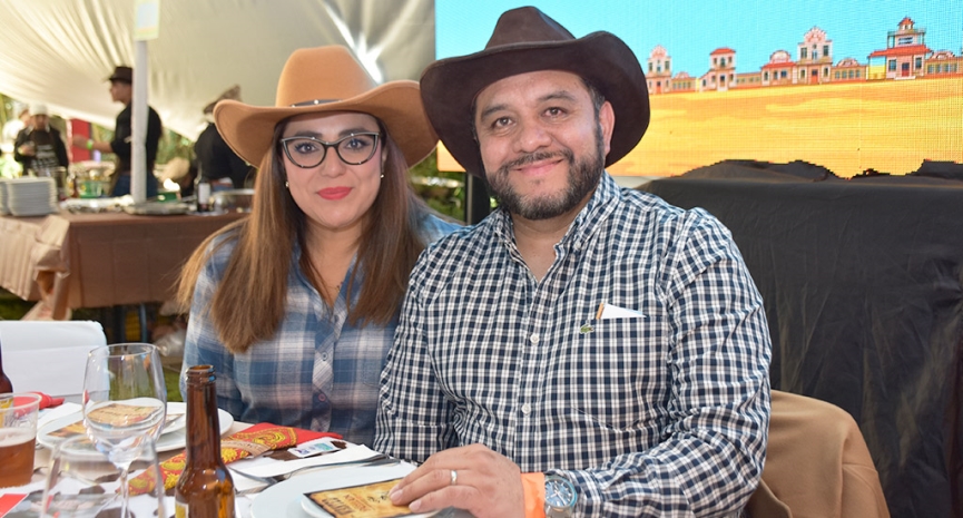 Gran Paellada encendió la fiesta con Los Yaguarú