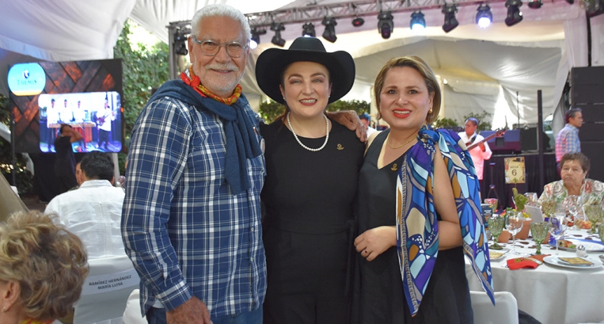 Gran Paellada encendió la fiesta con Los Yaguarú