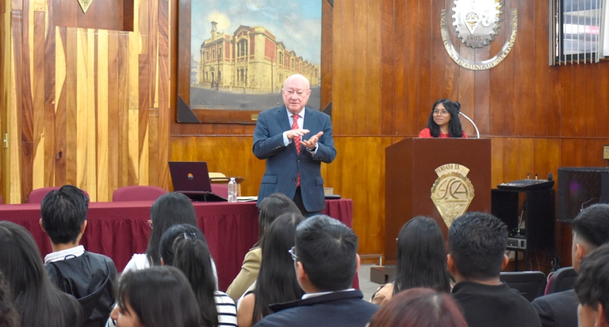 10 Congreso Universitario de Contadores Públicos