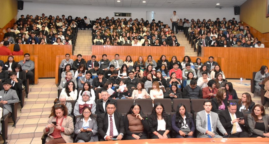 10 Congreso Universitario de Contadores Públicos