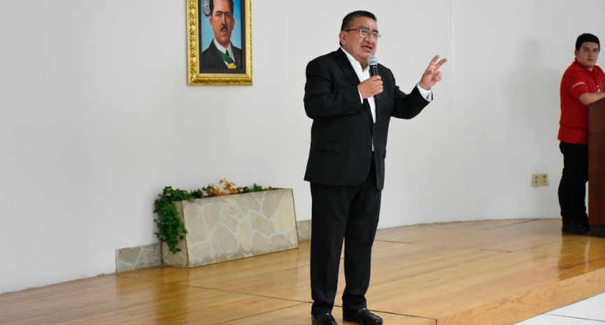 10 Congreso Universitario de Contadores Públicos