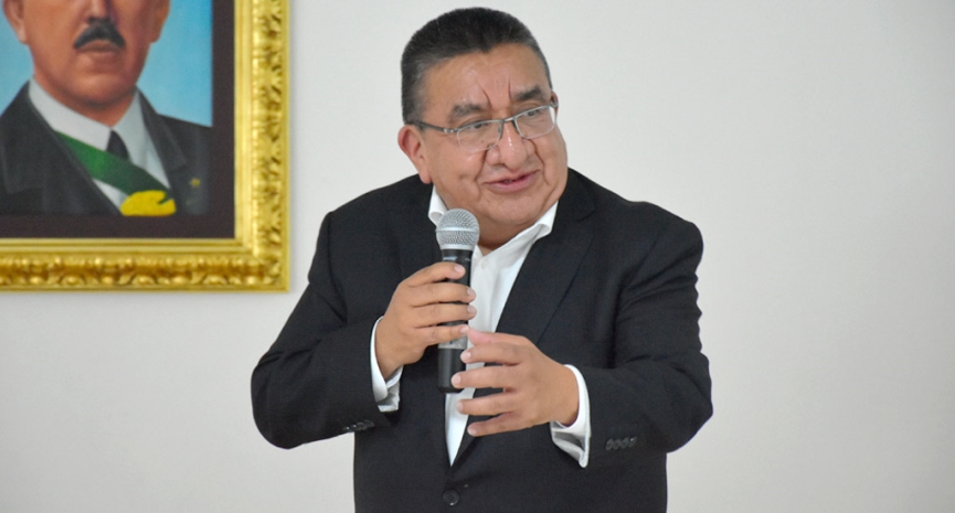 10 Congreso Universitario de Contadores Públicos