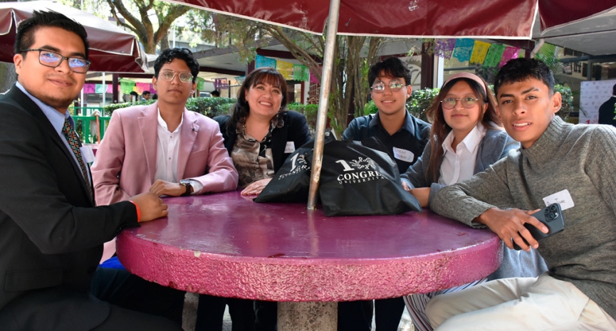 10 Congreso Universitario de Contadores Públicos